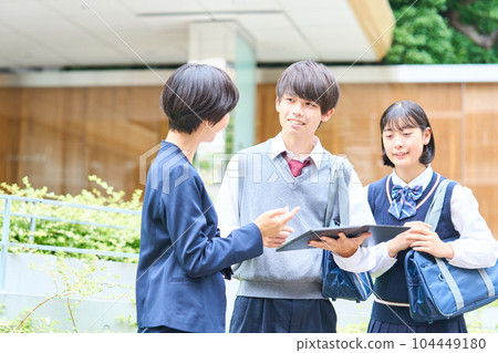 Junior high school field trips　　 104449180