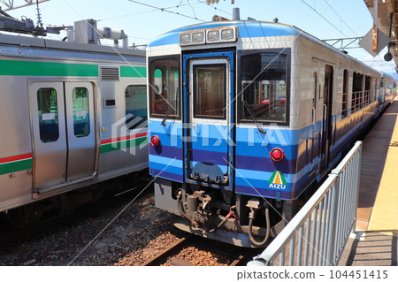 Aizu Railway Train (Oza Toro Observation Train) stopping at JR Aizuwakamatsu Station Aizu Railway Train (Oza Toro Observation Train) stopping at JR Aizuwakamatsu Station 104451415
