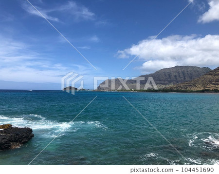 "Hawaii" West Coast Makaha Beach 104451690