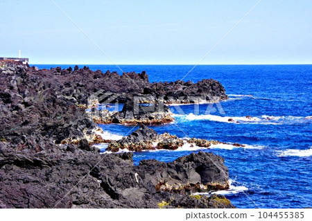 海岸線俯瞰地平線 海岸線俯瞰地平線 104455385