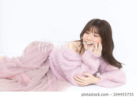 Female beauty image 104455735
