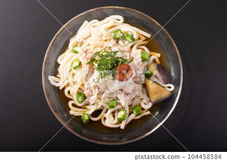 梅子豬肉涮涮鍋冷凍烏冬面 梅子豬肉涮涮鍋冷凍烏冬面 104458584