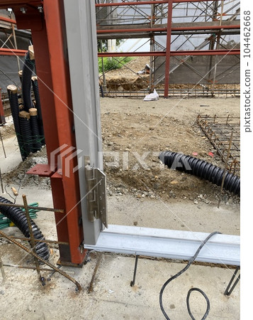 Steel frame site 104462668