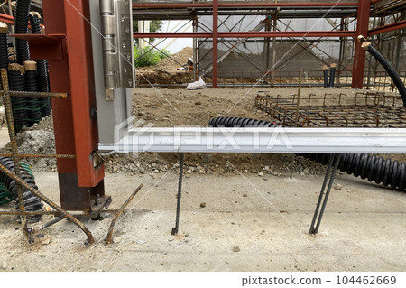 Steel frame site 104462669