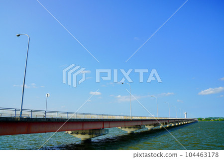 (Ibaraki Prefecture) Kasumigaura Bridge (From Kasumigaura City to Namegata City) 104463178