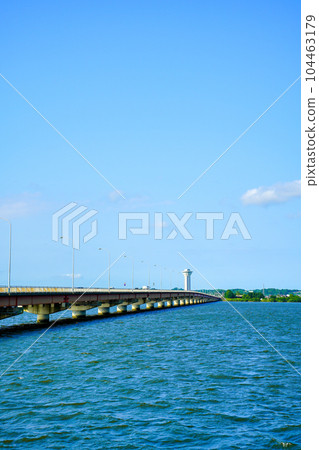 (Ibaraki Prefecture) Kasumigaura Bridge (From Kasumigaura City to Namegata City) 104463179