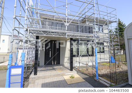 Appearance of a house under renovation 104463500