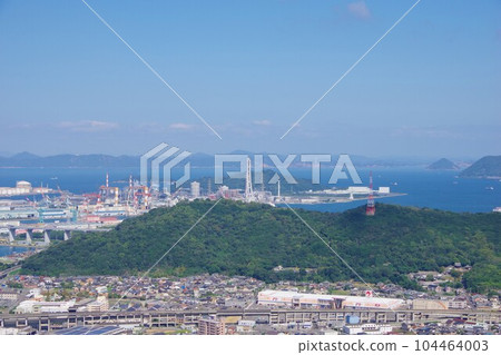 從香川縣青山眺望宇多津町、盤之州町、玉野市 從香川縣青山眺望宇多津町、盤之州町、玉野市 104464003