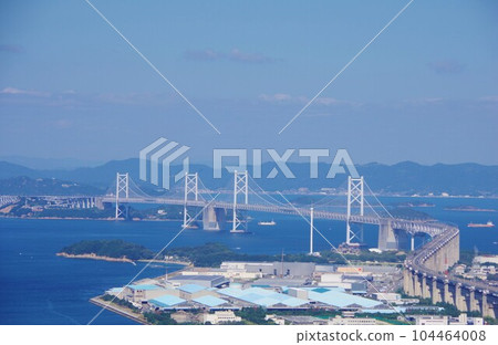 從香川縣青山眺望瀨戶大橋 從香川縣青山眺望瀨戶大橋 104464008