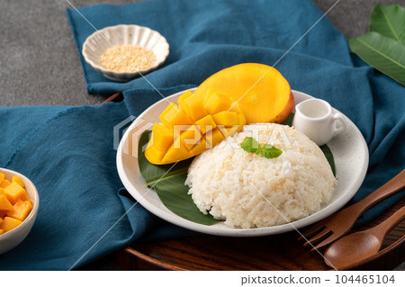 Mango sticky rice Thailand Mango stick rice カオニャオ・マムアン 104465104