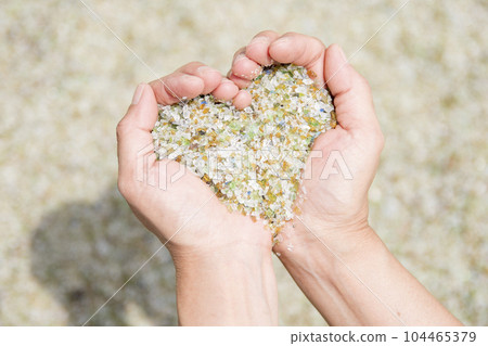 Glass Beach [Omura City, Nagasaki Prefecture] 104465379