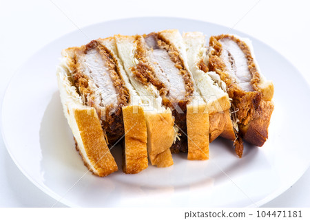 Cutlet sandwich 104471181