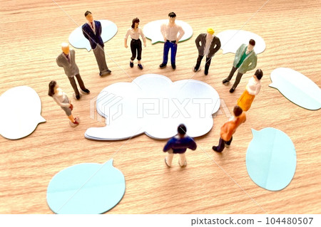 討論印象、意見、評論和評論 104480507