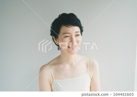female, lady, woman 104481603