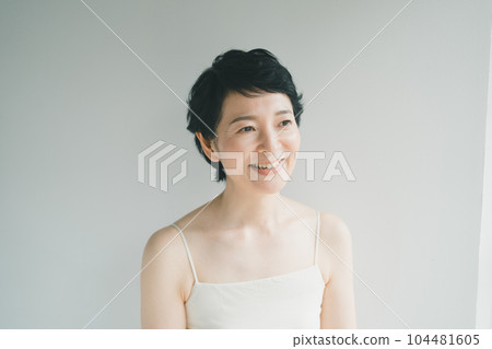 女生 女孩 女性 104481605