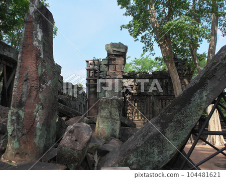 Cambodia Kho Khe ruins 104481621