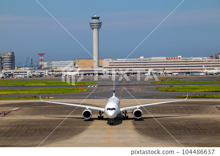 Scenery of the city airport Haneda Airport Scenery of the city airport Haneda Airport 104486637
