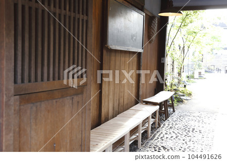 Koedo Kawagoe townscape Scenery Bench on the passage leading to the courtyard Koedo Kawagoe townscape Scenery Bench on the passage leading to the courtyard 104491626
