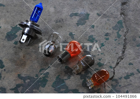 Various types of car balls are used Various types of car balls are used 104491866