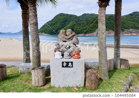 石並海岸（日本百佳海灘）和小島（飼養猴子的無人島） 104495084