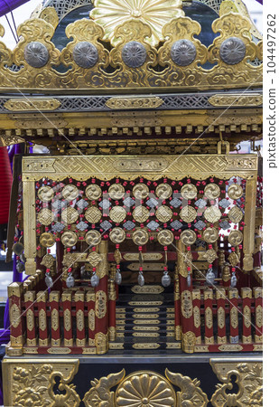 Mikoshi Okunitama Shrine Omikoshi Decoration Golden Mikoshi Festival Traditional event Spring Summer Festival Gorgeous Mikoshi Mikoshi Okunitama Shrine Omikoshi Decoration Golden Mikoshi Festival Traditional event Spring Summer Festival Gorgeous Mikoshi 104497262