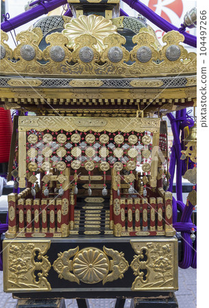 神轎 大國玉神社 神轎裝飾 黃金神轎祭 傳統活動 春夏祭 華麗神轎 神轎 大國玉神社 神轎裝飾 黃金神轎祭 傳統活動 春夏祭 華麗神轎 104497266