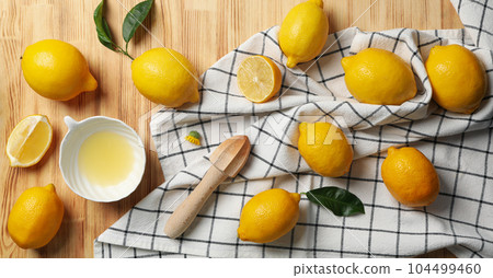 Concept of citrus fruit - lemon, top view Concept of citrus fruit - lemon, top view 104499460