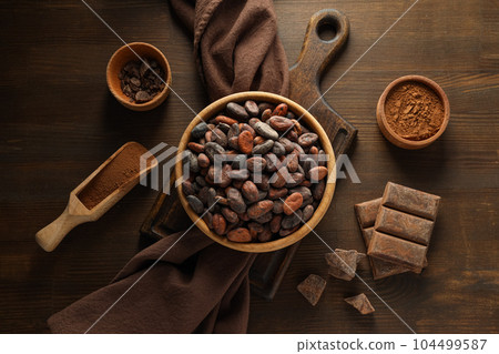 Concept of fresh and aromatic food - cacao beans Concept of fresh and aromatic food - cacao beans 104499587