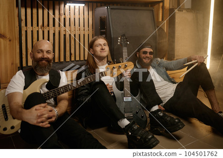 Funky rock band musician rest after rehearsal repetition portrait 104501762