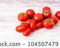 two kinds of tomatoes 104507479