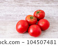 5 Tomatoes 104507481