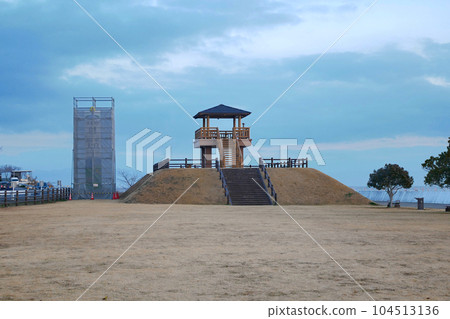 Observatory along the tidal flat 104513136