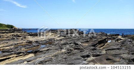 從城島長津郎海灘眺望的景色 [5 月]。 104513155