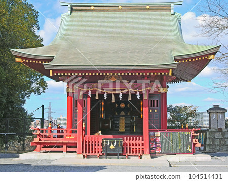 Kamogu Shrine in the precincts of Shinozaki Hachiman Shrine in Kokurakita Ward, Kitakyushu City 104514431