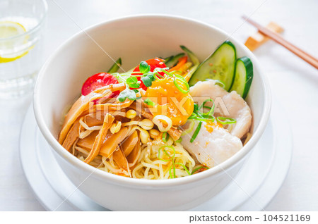 Cold ramen with lots of ingredients 104521169