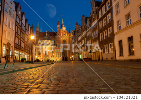 view of Basilica of St. Mary and Royal Chapelat night. Gdansk, Poland view of Basilica of St. Mary and Royal Chapelat night. Gdansk, Poland 104521321