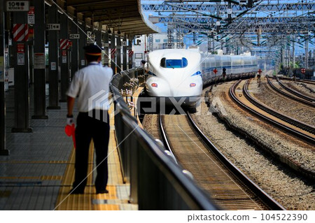 日本的主要動脈...安全!!東海道新幹線N700S~小田原站 日本的主要動脈...安全!!東海道新幹線N700S~小田原站 104522390