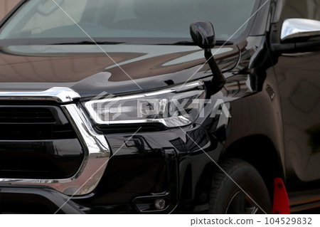 汽車前大燈 汽車前大燈 104529832