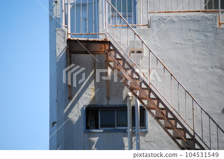 Outer stairs 104531549