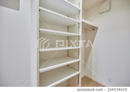 步入式衣帽間 步入式衣帽間 104534039