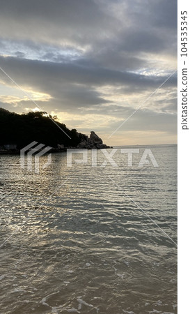 Itoshima Sea 104535345