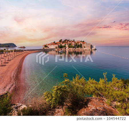 Pink sandy Milocer Beach (Montenegro, Sveti Stefan) 104544722