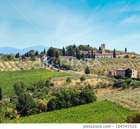 Tuscany countryside, San Gimignano, Italy Tuscany countryside, San Gimignano, Italy 104545528