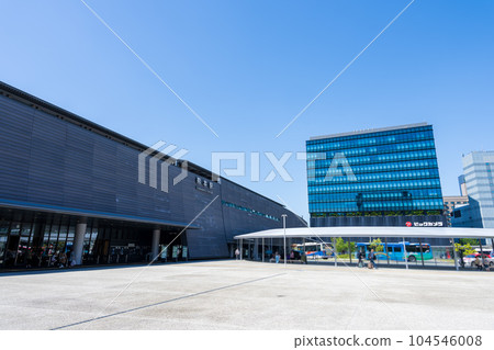熊本站：從熊本站白川口（東口）前廣場看到的景色（熊本市） 104546008