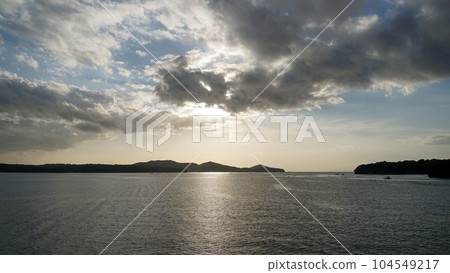 伊勢志摩英虞灣美麗的夜海 104549217