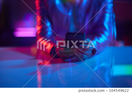 Closeup on business woman using smartphone app 104549622