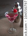Cocktail  104550797