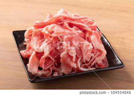 Kuroge Wagyu Beef Ribs Sliced 104554848