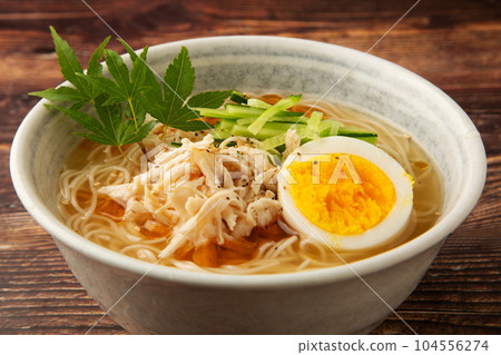 冷凍雞肉鹽素面 104556274