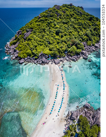 Aerial view of Koh Nang Yuan island in koh Tao, Thailand Aerial view of Koh Nang Yuan island in koh Tao, Thailand 104558334